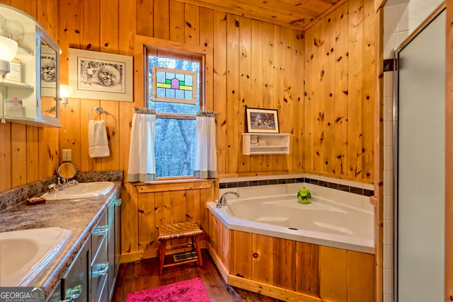 $560,000 | 341 Brookwood Lane, Clarkesville, GA 30523