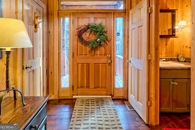 $560,000 | 341 Brookwood Lane, Clarkesville, GA 30523