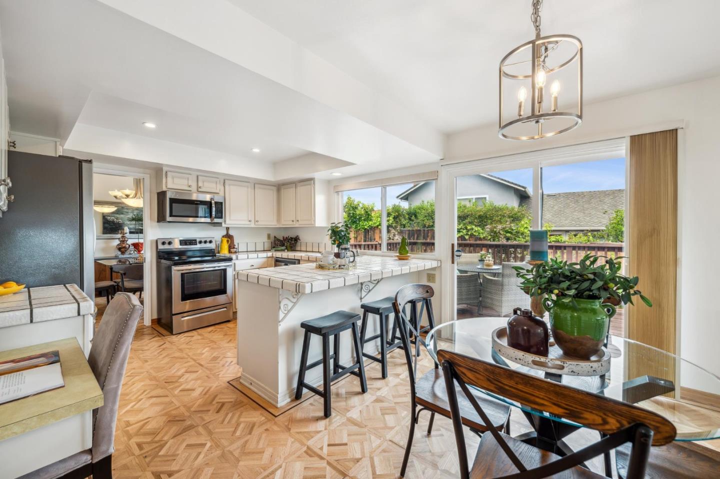 2707 Wakefield Drive Belmont, CA 94002 - Photo 16 of 37