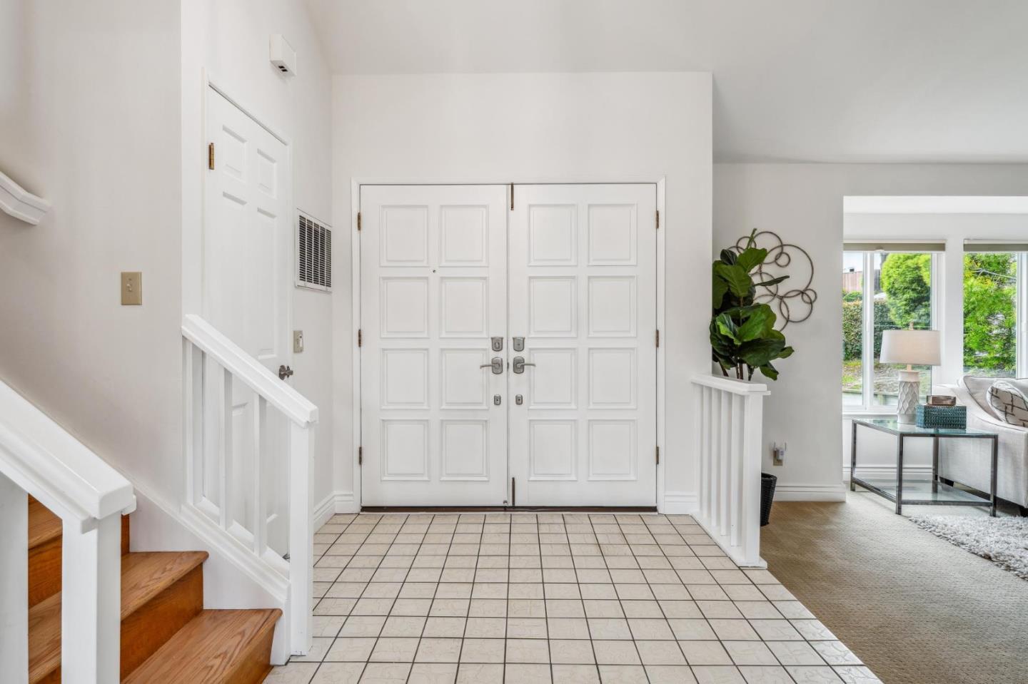 2707 Wakefield Drive Belmont, CA 94002 - Photo 4 of 37