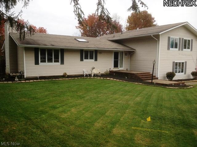 2573 Smith Road Akron, OH 44333 - Photo 2 of 21