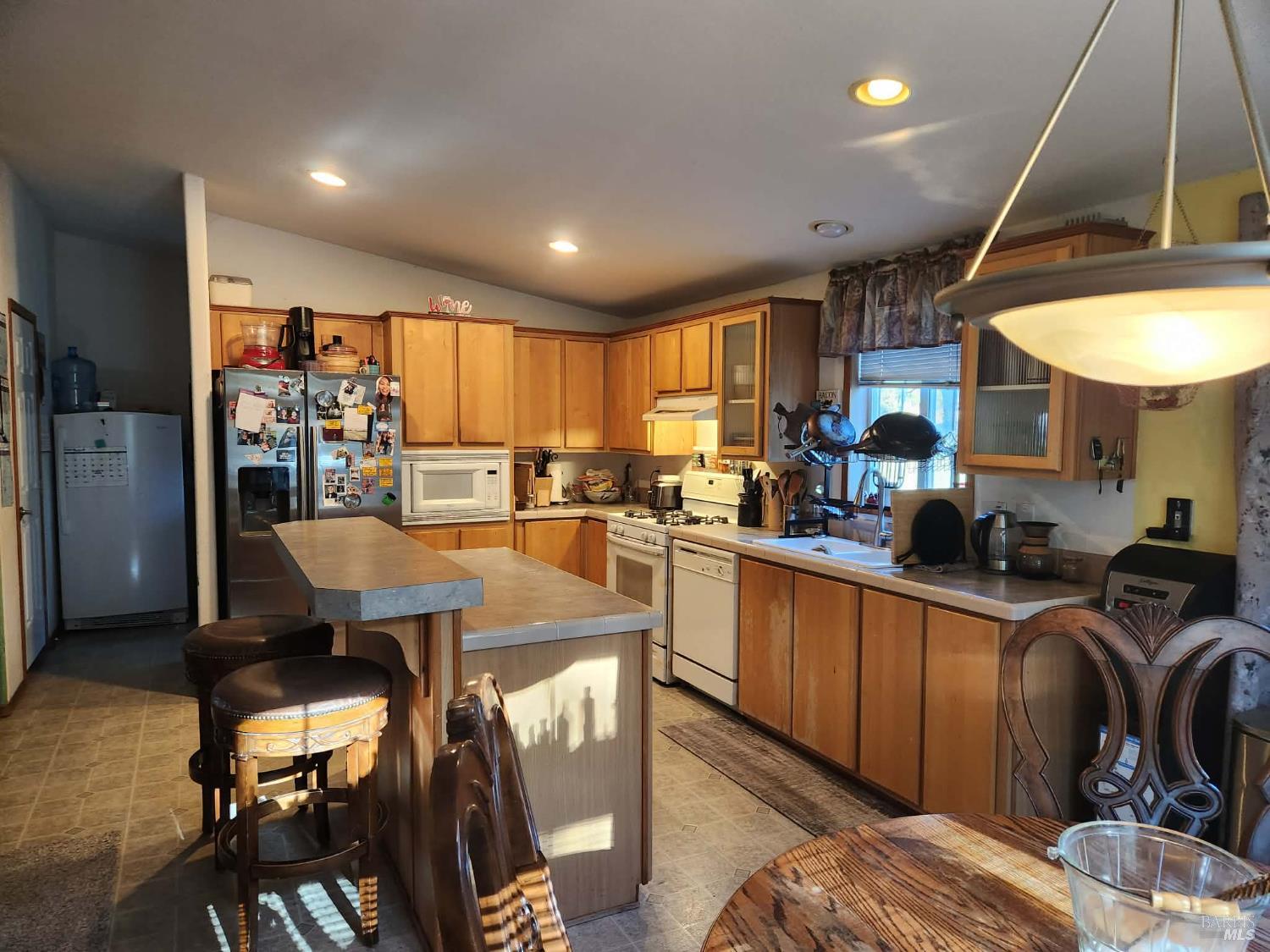 19401 Walker Road, Unit 30 Willits, CA 95490 - Photo 16 of 36