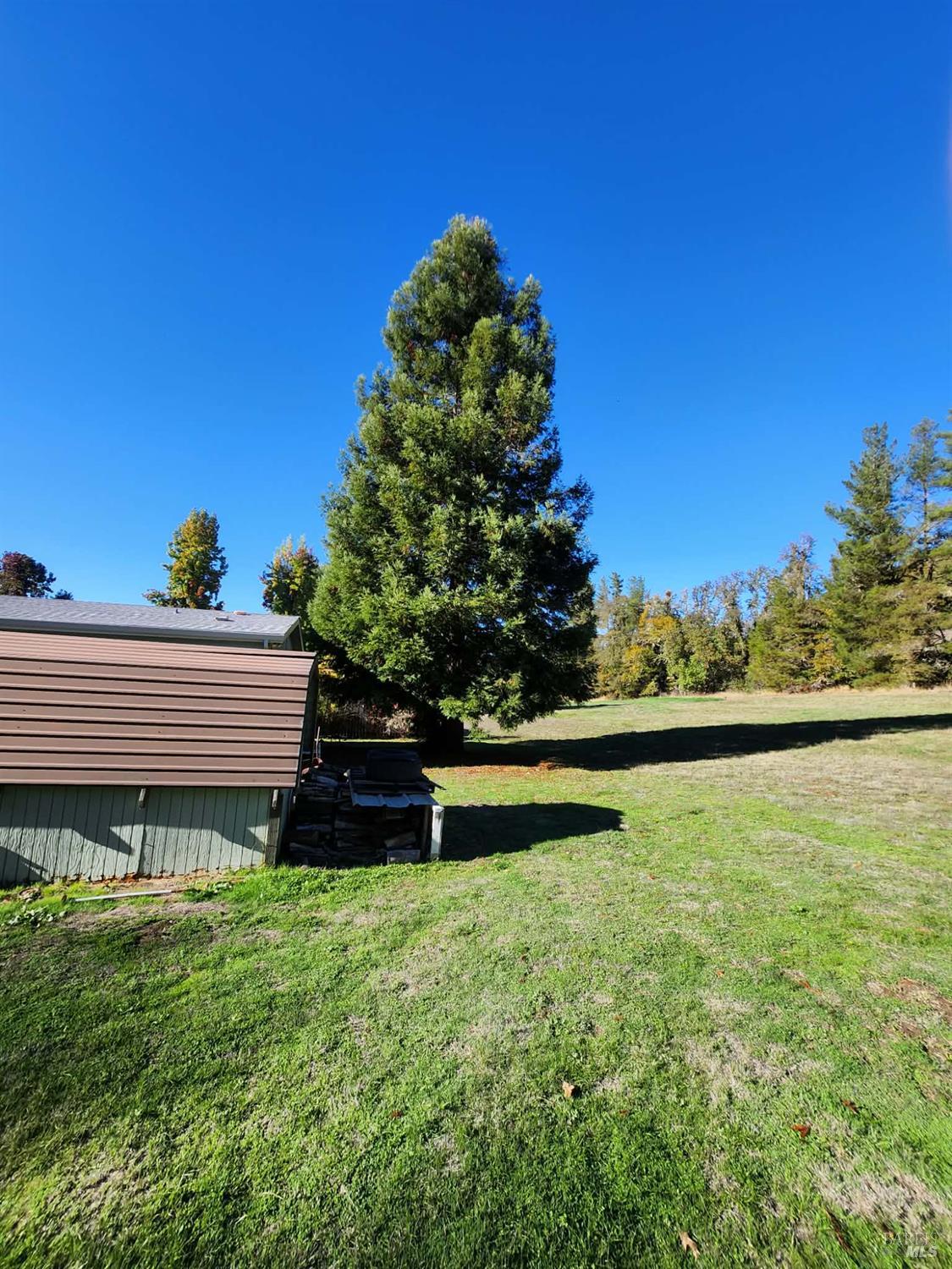 19401 Walker Road, Unit 30 Willits, CA 95490 - Photo 33 of 36