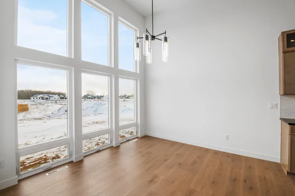 $749,900 | 308 Kerrigan Drive, Wrightstown, WI 54180