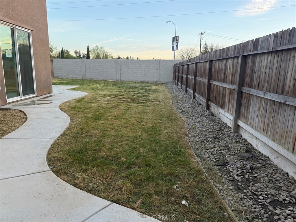 2415 Explorador Drive Merced, CA 95340 - Photo 8 of 28 a view of a balcony