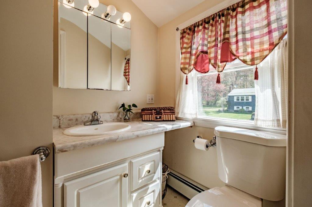 21 Carriage Road Cumberland, ME 04110 - Photo 34 of 48 20190521gp-60057