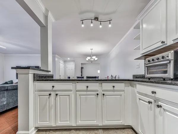 $300,000 | 1708 Brighton Point, Atlanta, GA 30328