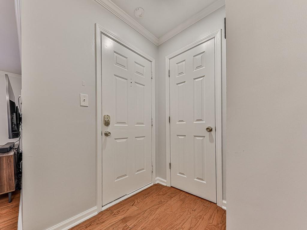 1708 Brighton Point Atlanta, GA 30328 - Photo 4 of 31 a view of an empty room