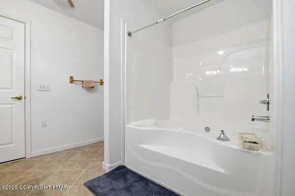 $299,000 | 133 Alford Court, Bushkill, PA 18324