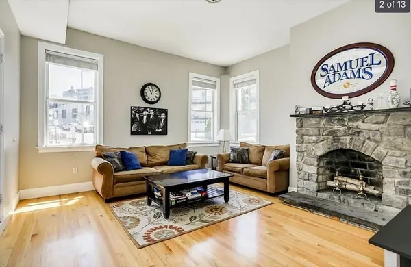 $4,800 | 25-27 Dorchester Street, Unit 1, Boston, MA 02127