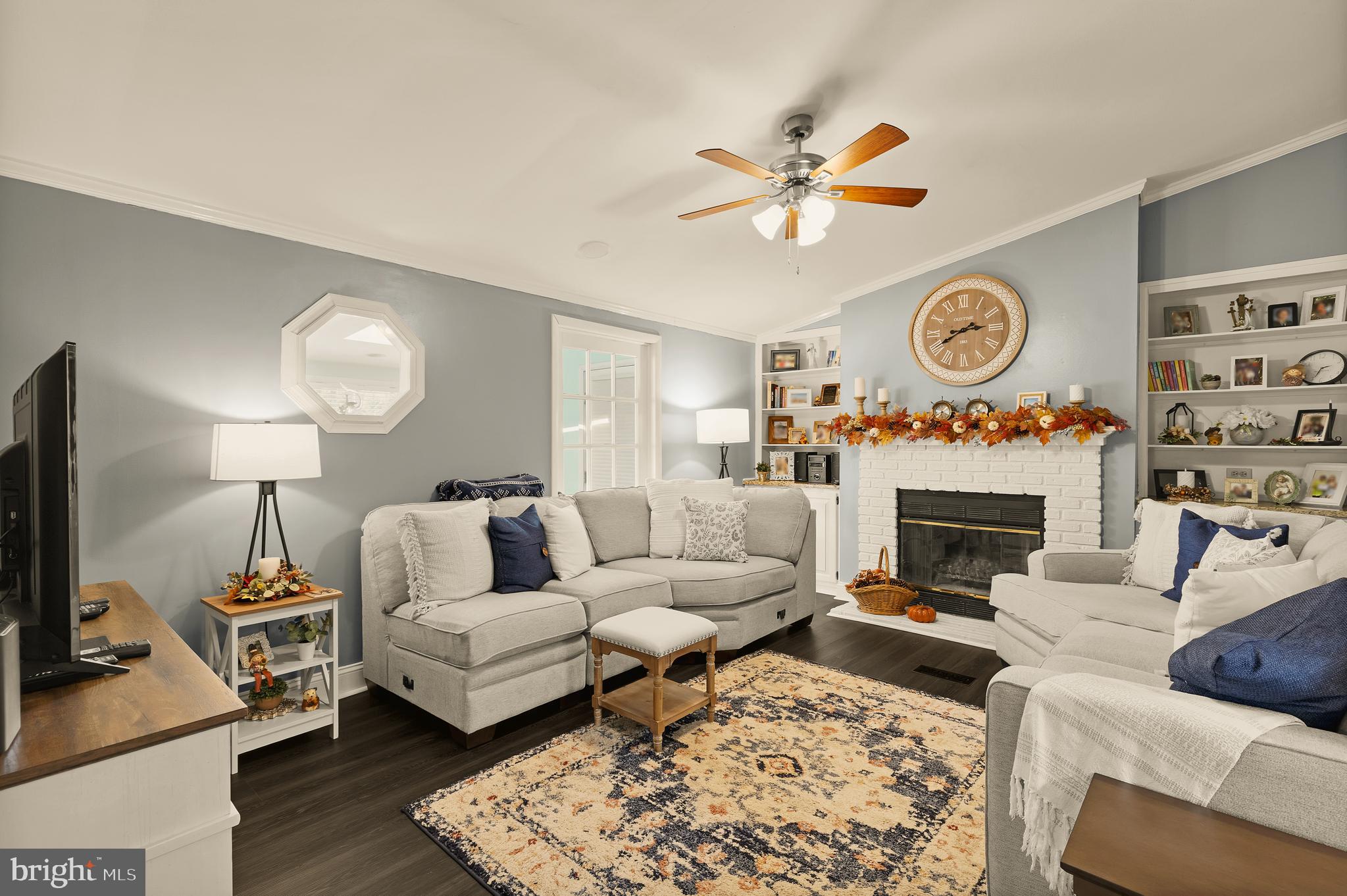 13 East Wind Drive Berlin, MD 21811 - Photo 11 of 24 Rear living room