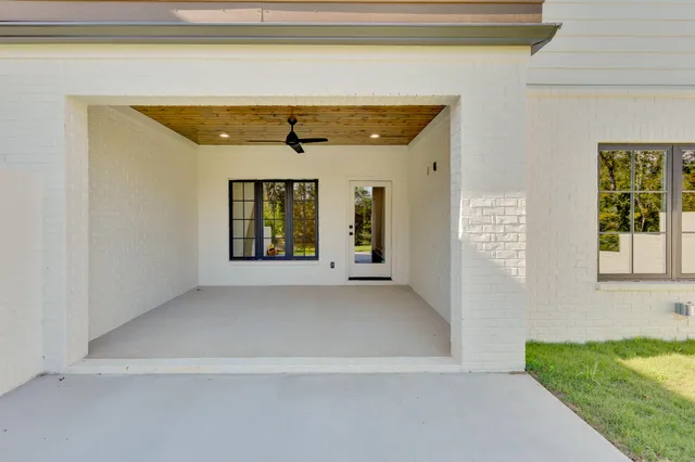 $989,000 | 870 Cranes Cp Trail, Chattanooga, TN 37405