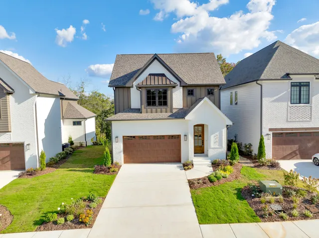 $989,000 | 870 Cranes Cp Trail, Chattanooga, TN 37405