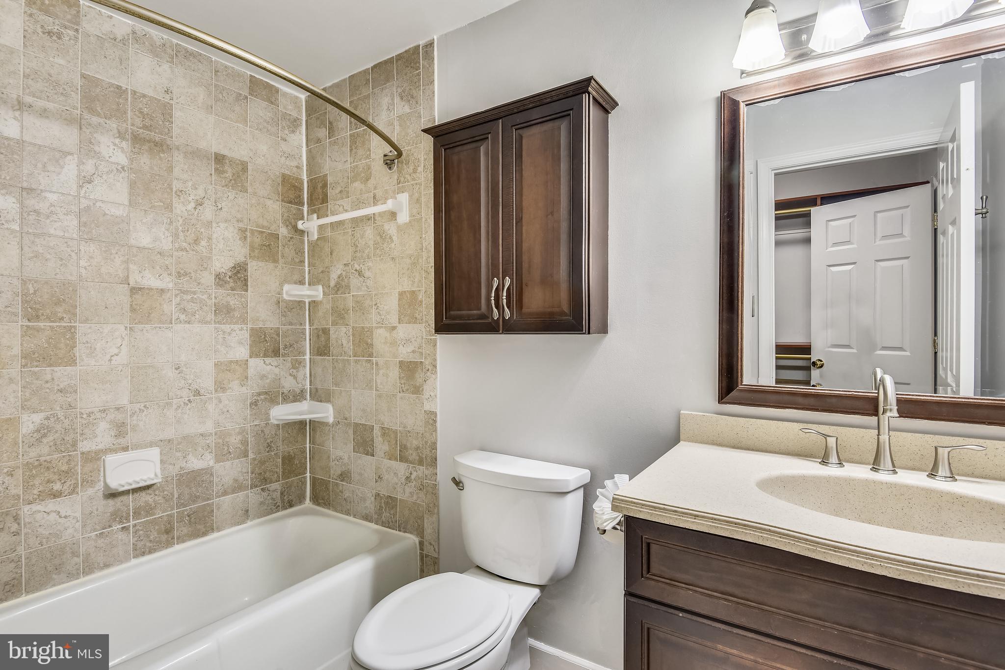 1435 Northgate Square, Unit 22B Reston, VA 20190 - Photo 21 of 49 Master Bath