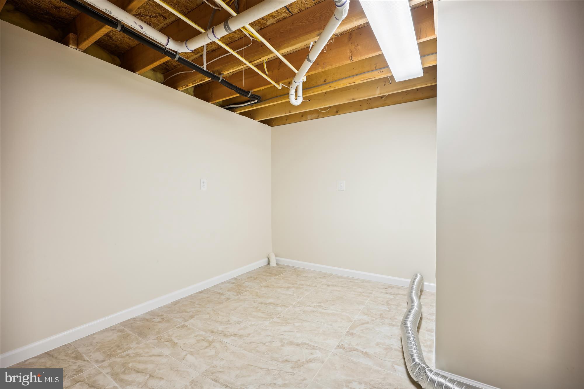 8328 Fenway Road Bethesda, MD 20817 - Photo 42 of 62 Bonus Room