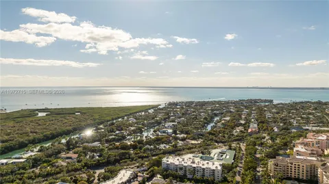 $599,999 | 210 Seaview Drive, Unit 207, Key Biscayne, FL 33149