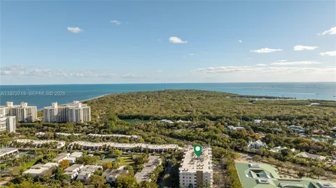 $599,999 | 210 Seaview Drive, Unit 207, Key Biscayne, FL 33149