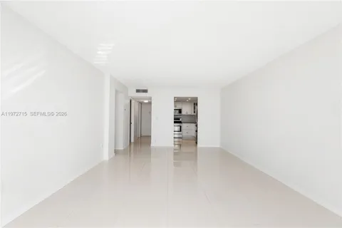 $599,999 | 210 Seaview Drive, Unit 207, Key Biscayne, FL 33149