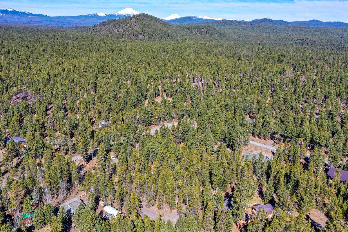 16948 Rosemead Road Bend, OR 97707 - Photo 20 of 33 DJI_0303