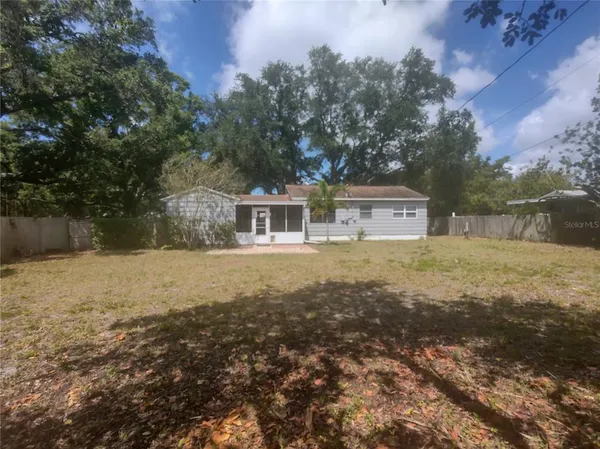 $2,500 | 1336 60th Street South, Gulfport, FL 33707