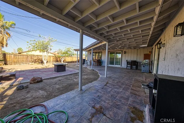 a view of outdoor space