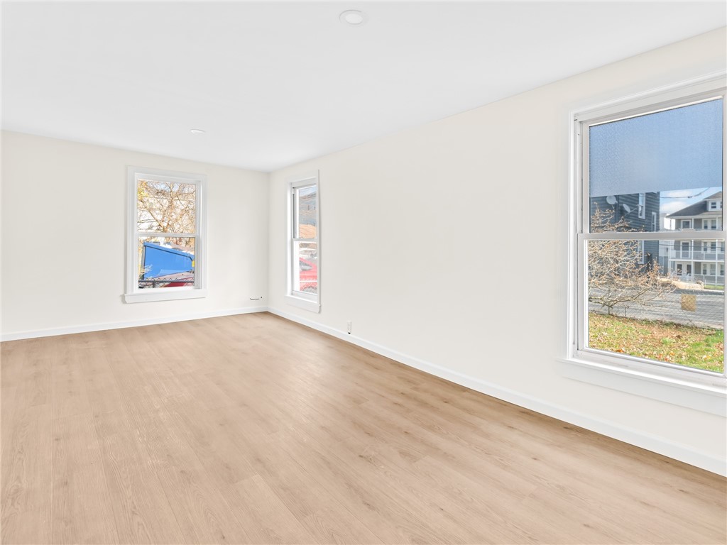 208 Dulude Avenue Woonsocket, RI 02895 - Photo 13 of 22