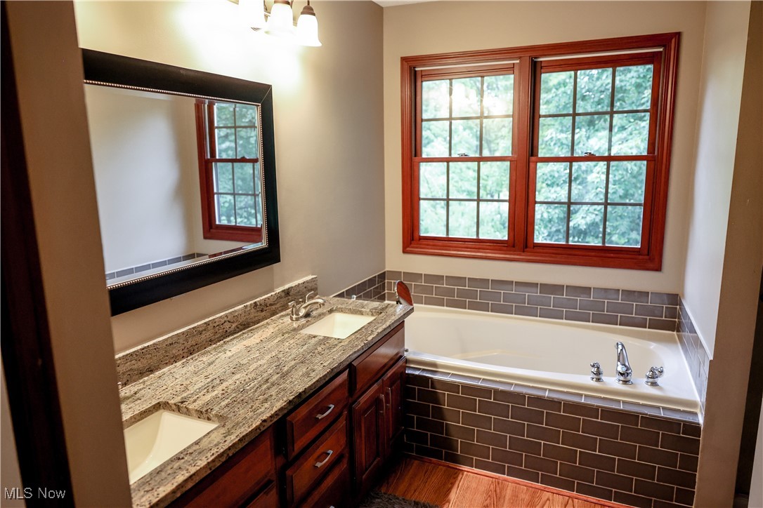 9841 Barr Road Brecksville, OH 44141 - Photo 22 of 46 Gallery Image 22