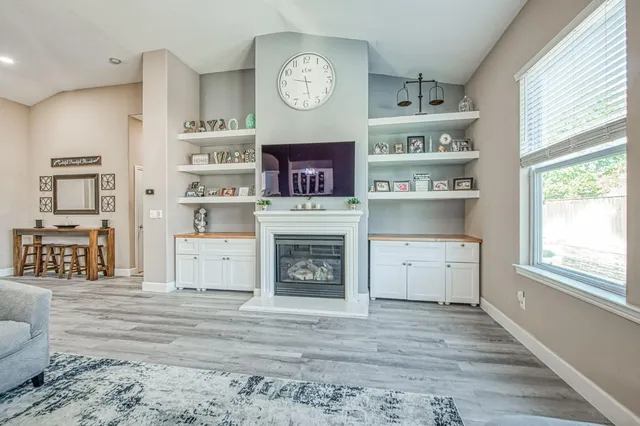 $655,000 | 3297 Fairmont Avenue, Clovis, CA 93619