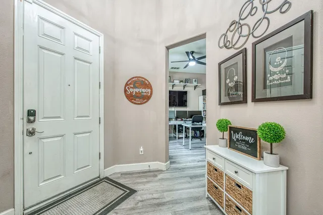 $655,000 | 3297 Fairmont Avenue, Clovis, CA 93619