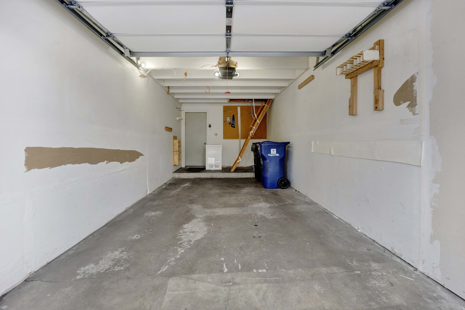 97 Midhurst Court, Unit 202D Naperville, IL 60565 - Photo 21 of 25