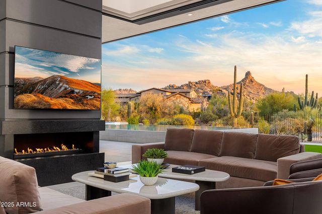 $6,900,000 | 28110 North 96th Place, Scottsdale, AZ 85262