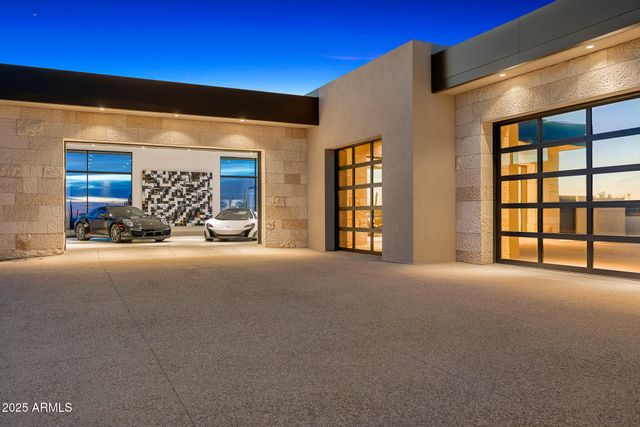 $6,900,000 | 28110 North 96th Place, Scottsdale, AZ 85262