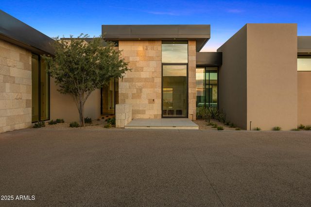 $6,900,000 | 28110 North 96th Place, Scottsdale, AZ 85262