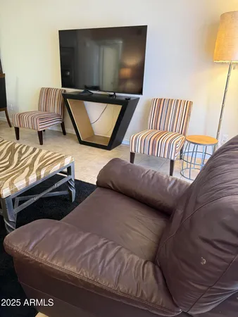 $2,500 | 540 South West Road, Unit 24, Wickenburg, AZ 85390