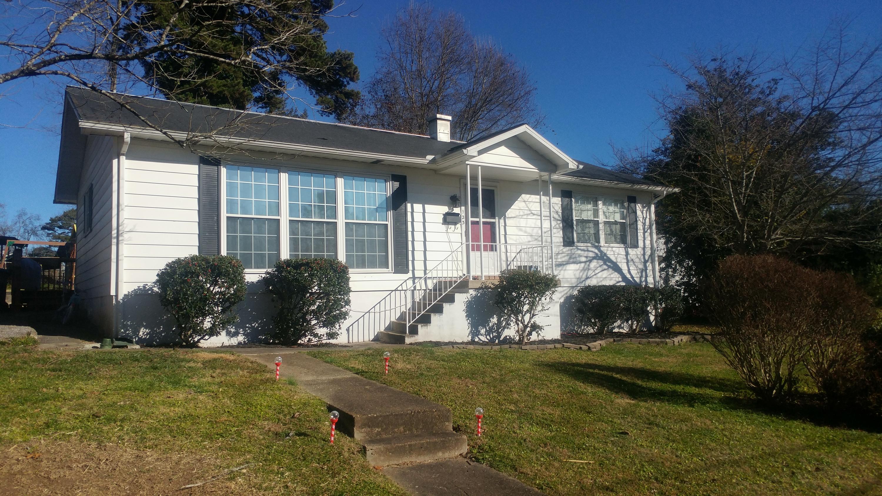 123 Andover Circle Oak Ridge, TN 37830 - Photo 1 of 26 1222201353_HDR