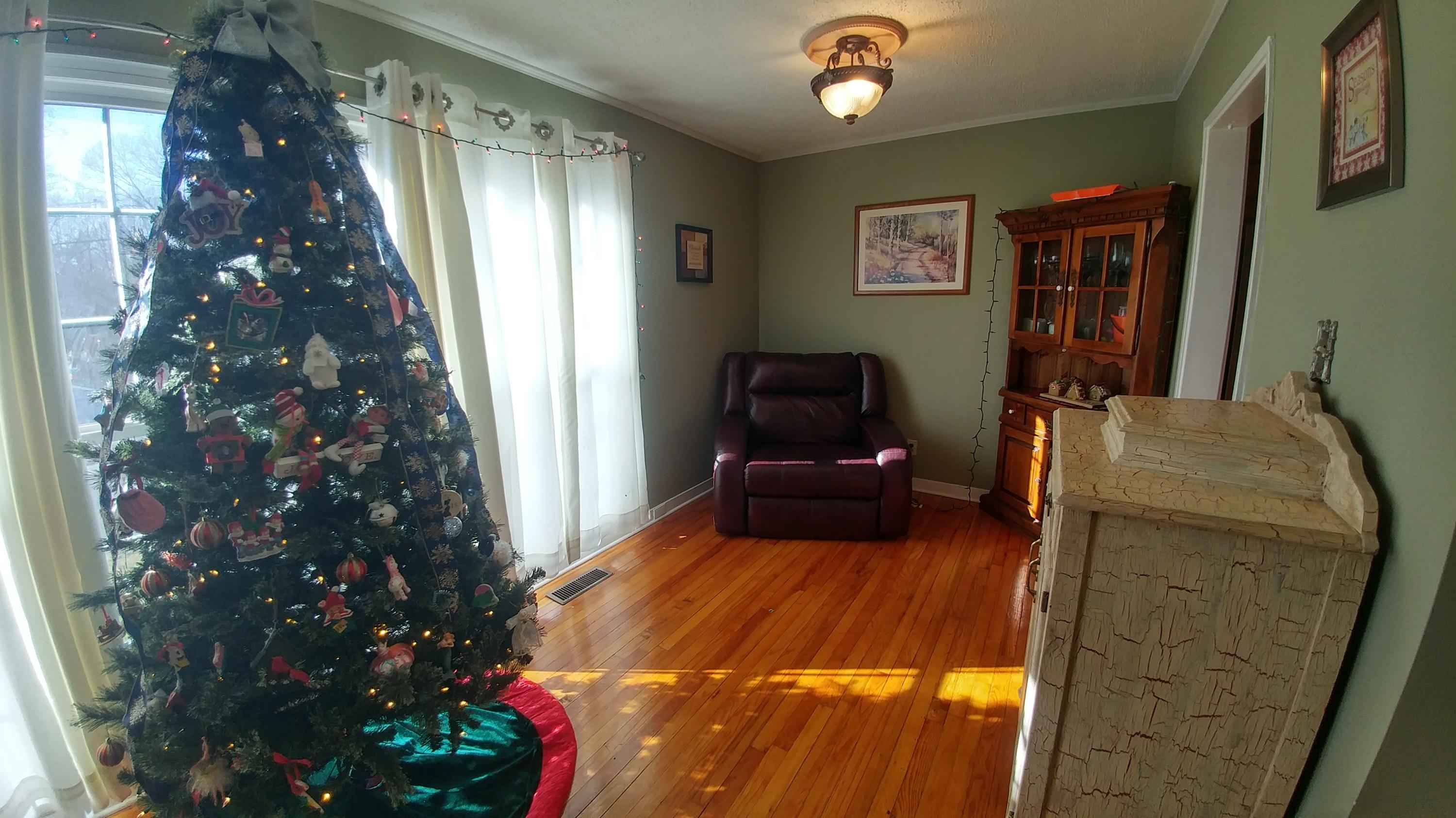 123 Andover Circle Oak Ridge, TN 37830 - Photo 13 of 26 1222201409_HDR