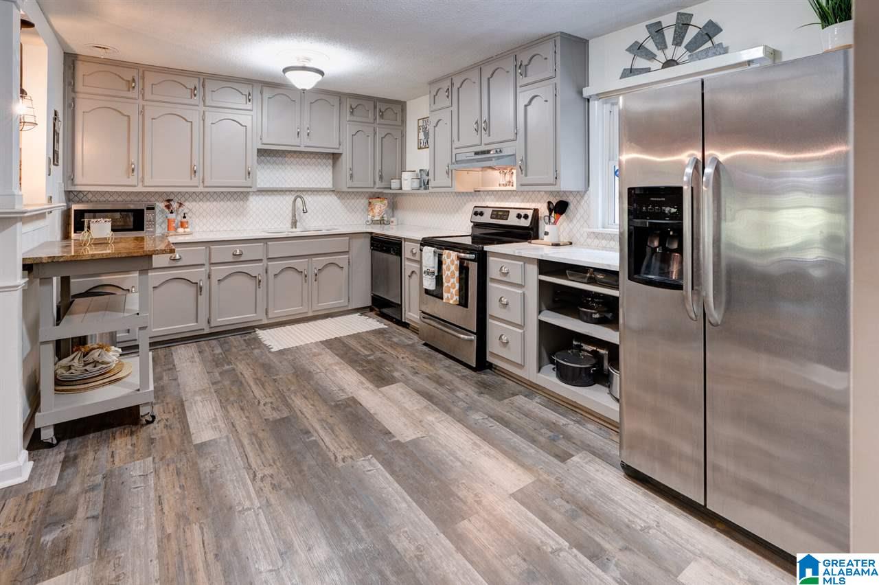 2229 Chapel Hill Road Birmingham, AL 35216 - Photo 10 of 30 Gallery Image 10