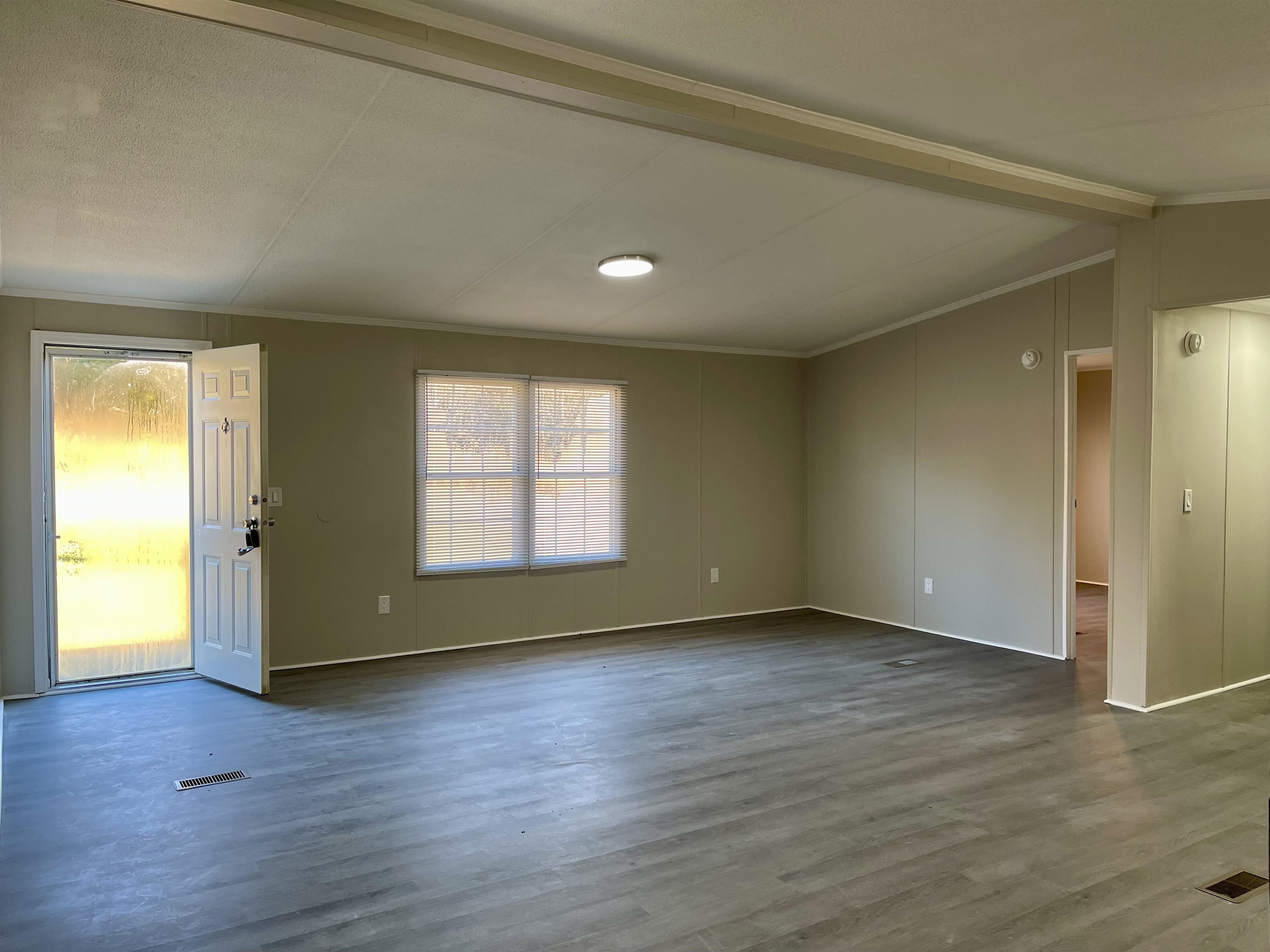 1533 Pleasant School Road Gaffney, SC 29341 - Photo 3 of 22