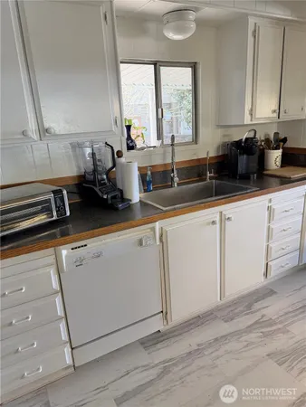 $224,950 | 29020 1st Avenue South, Unit 17, Des Moines, WA 98198