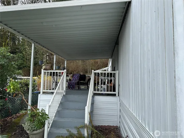 $224,950 | 29020 1st Avenue South, Unit 17, Des Moines, WA 98198