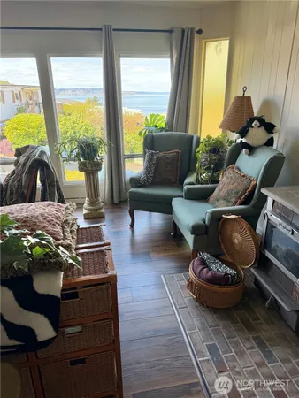 $224,950 | 29020 1st Avenue South, Unit 17, Des Moines, WA 98198