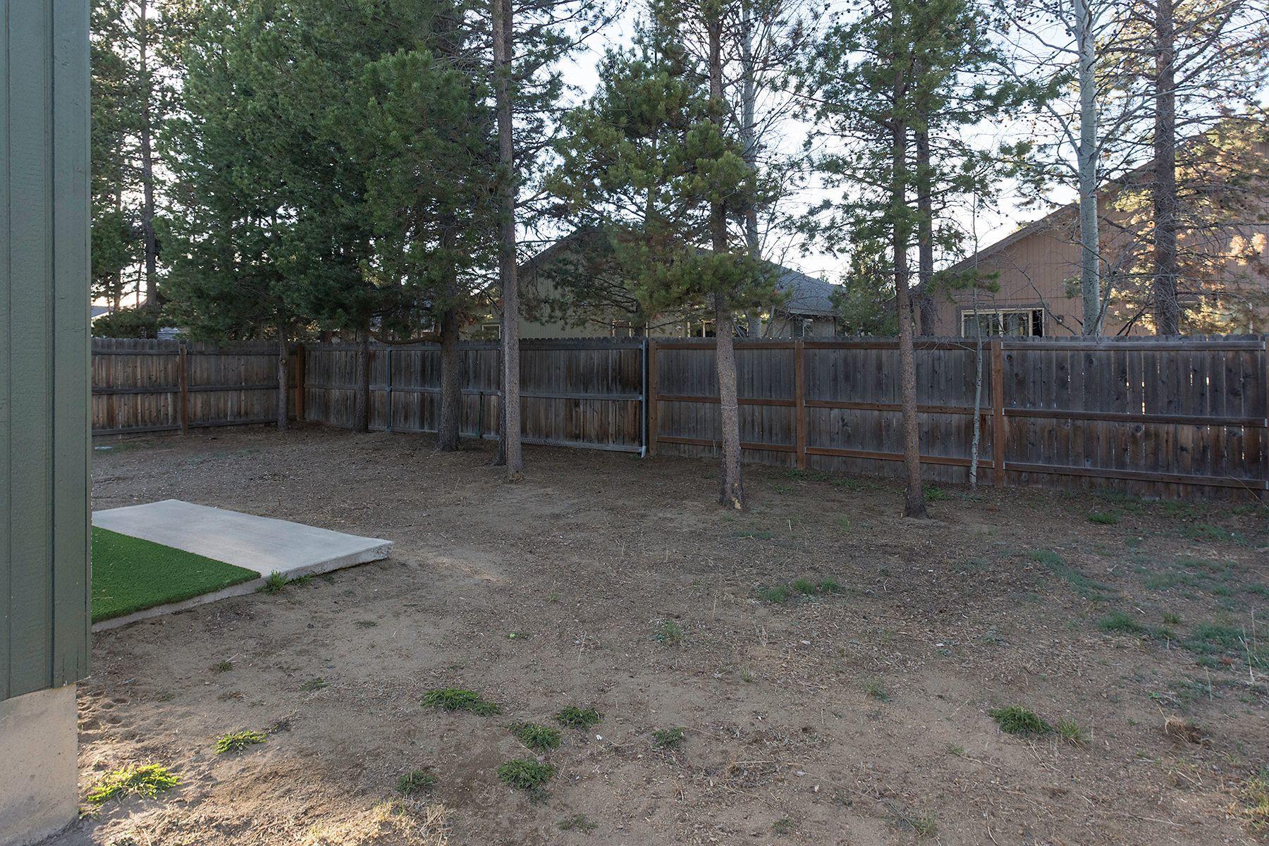 16476 Riley Drive La Pine, OR 97739 - Photo 21 of 23 Backyard