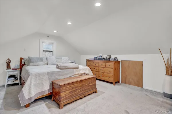 $799,000 | 2889 Arnold Avenue, Oceanside, NY 11572