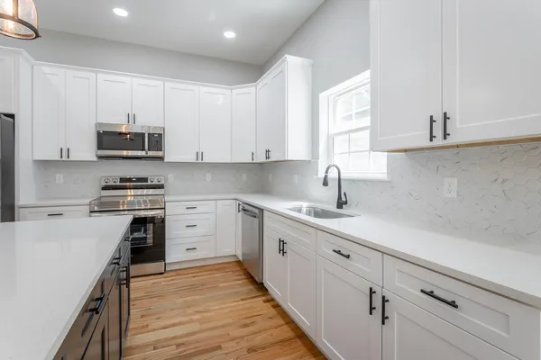 $479,900 | 7317 Majestic Hill Drive, Chattanooga, TN 37421