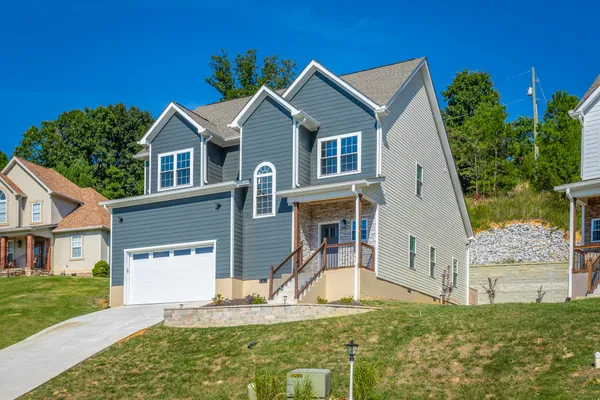 $479,900 | 7317 Majestic Hill Drive, Chattanooga, TN 37421