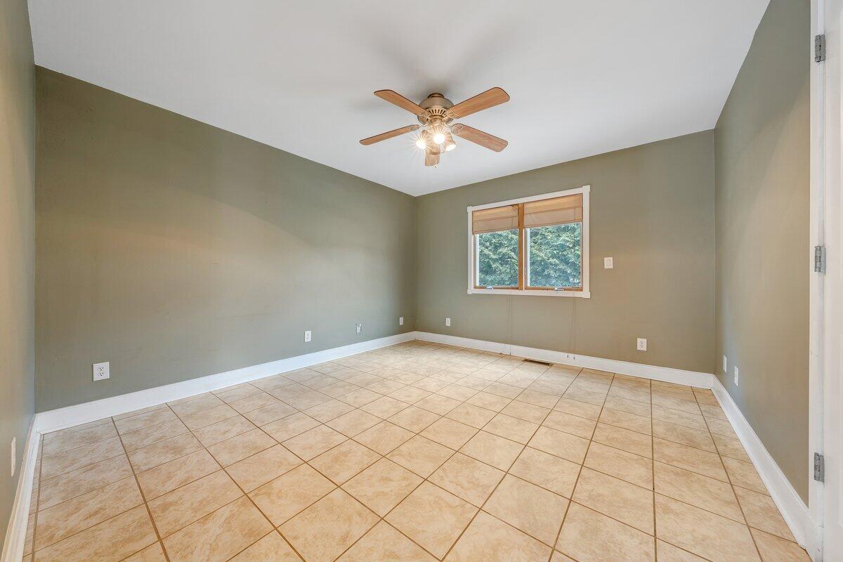 7571 Old Mill Road Roanoke, VA 24018 - Photo 17 of 44 MIB08112