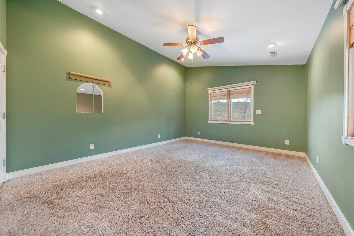 7571 Old Mill Road Roanoke, VA 24018 - Photo 23 of 44 MIB08151