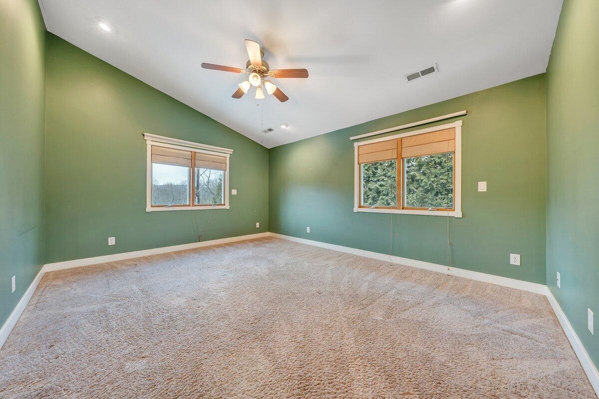7571 Old Mill Road Roanoke, VA 24018 - Photo 24 of 44 MIB08148