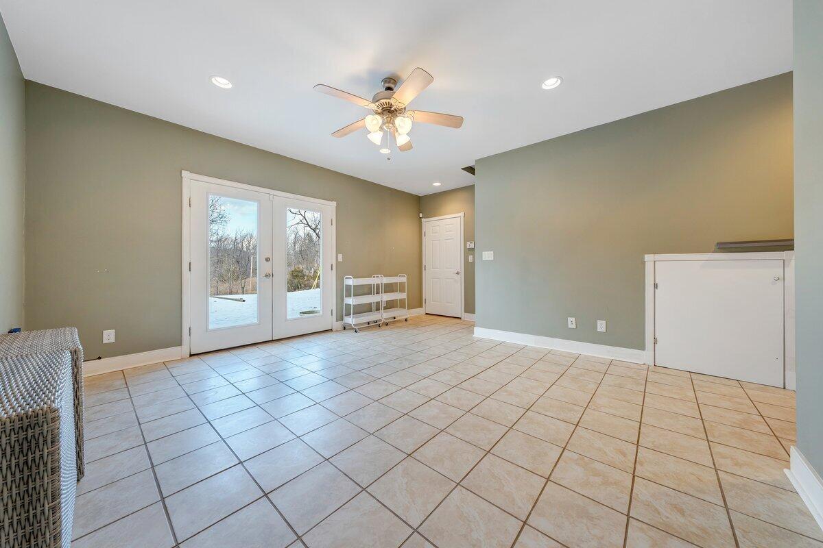 7571 Old Mill Road Roanoke, VA 24018 - Photo 28 of 44 MIB08178