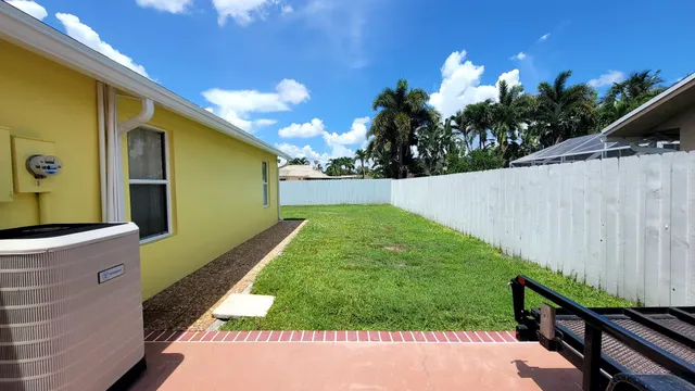 $3,500 | 1283 Larch Way, Wellington, FL 33414